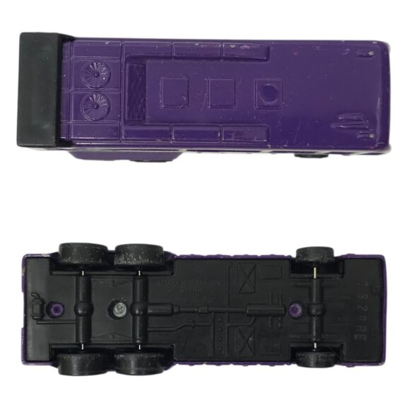 Hot Wheels Haulers 1999 Hurricane Bus Volcano Long Hauler Truck Diecast 1:43 Lot - Picture 5 of 9